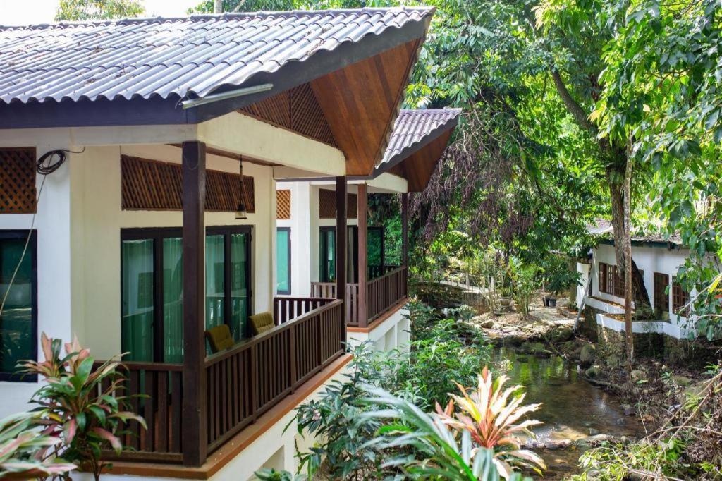 Bidaisari Resort Bentong Buitenkant foto